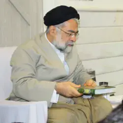 عکس عمامه گذاری مرحوم سید محمد محسن طهرانی بر سر شاگردان