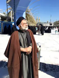 عکس مرحوم سید محمد محسن طهرانی در کربلا و در اواخر عمر