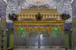 عکس از ضریح خالی حرم مطهّر حضرت اباالفضل علیه السلام