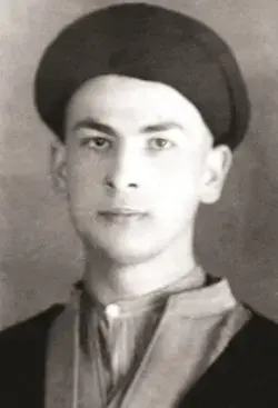 عکسی قدیمی از مرحوم علامه طهرانی در سن نوجوانی